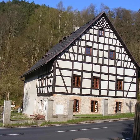 Langhammer * Merklín